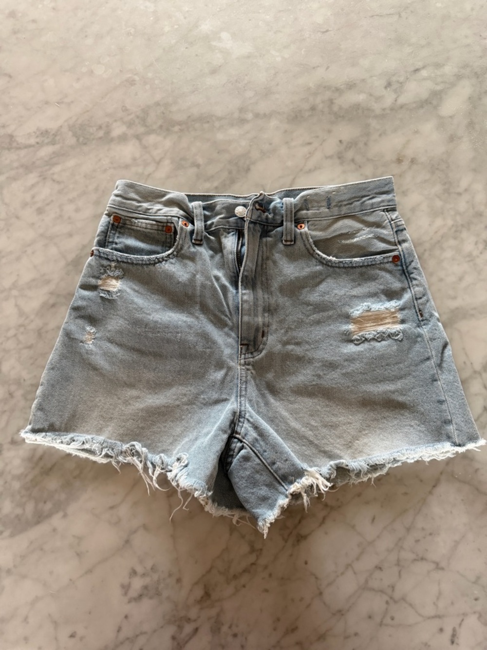Madewell The Mom Jean Short 27